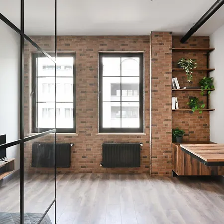 Modern Loft *